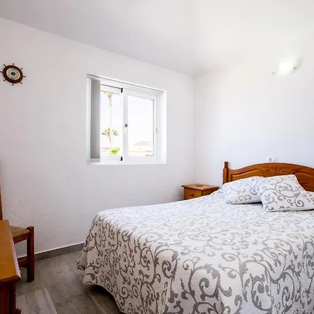 빌라 Golf Del Sur Sleeps 6 With Pool Air Con And Wifi 산미겔데아보나